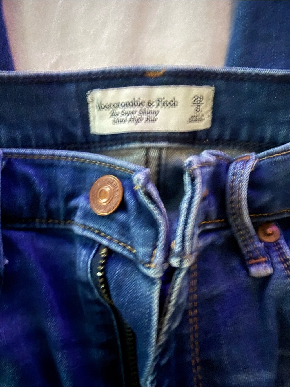 Abercrombie & Fitch women’s Dark Blue Skinny Jeans